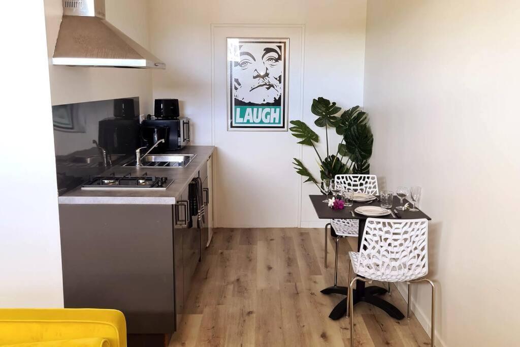 פאפיט Studio Ninirei מראה חיצוני תמונה